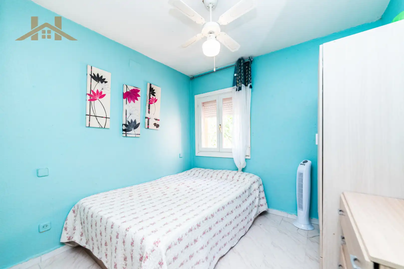 Bedroom of Houses for sale in El Escorial  with Heating, Private garden and Storage room