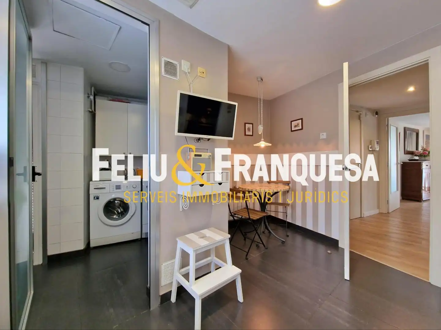 Flat for sale in Sant Cugat del Vallès  with Heating, Terrace and Storage room