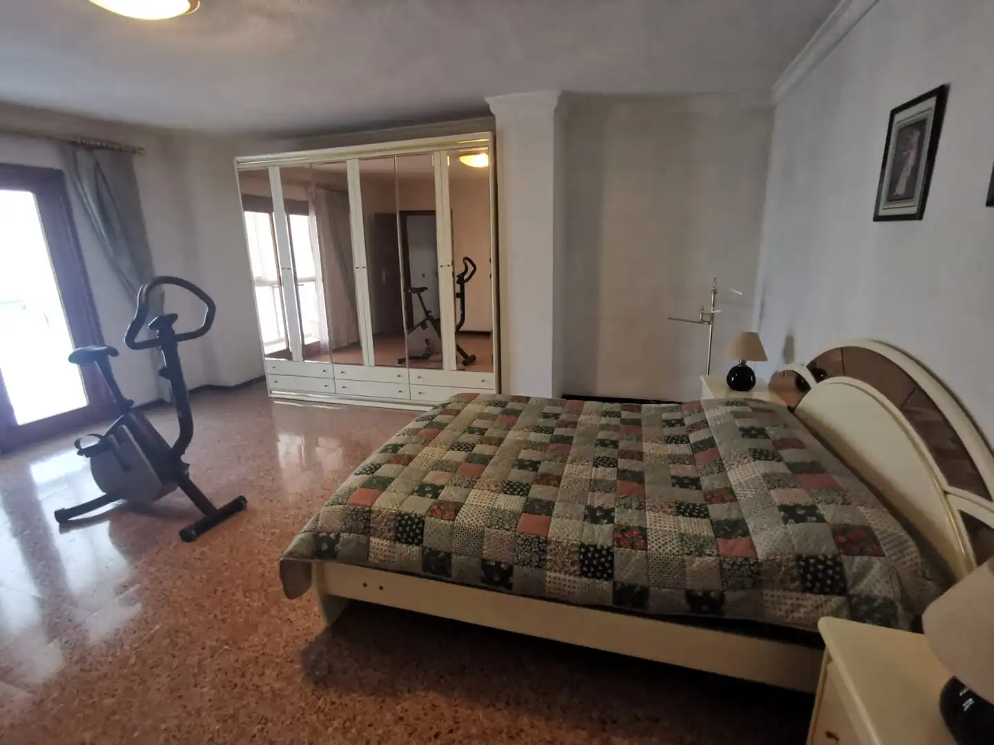 Dormitori de Apartament de lloguer en Santa Cruz de Tenerife amb Moblat, Forn i Rentadora