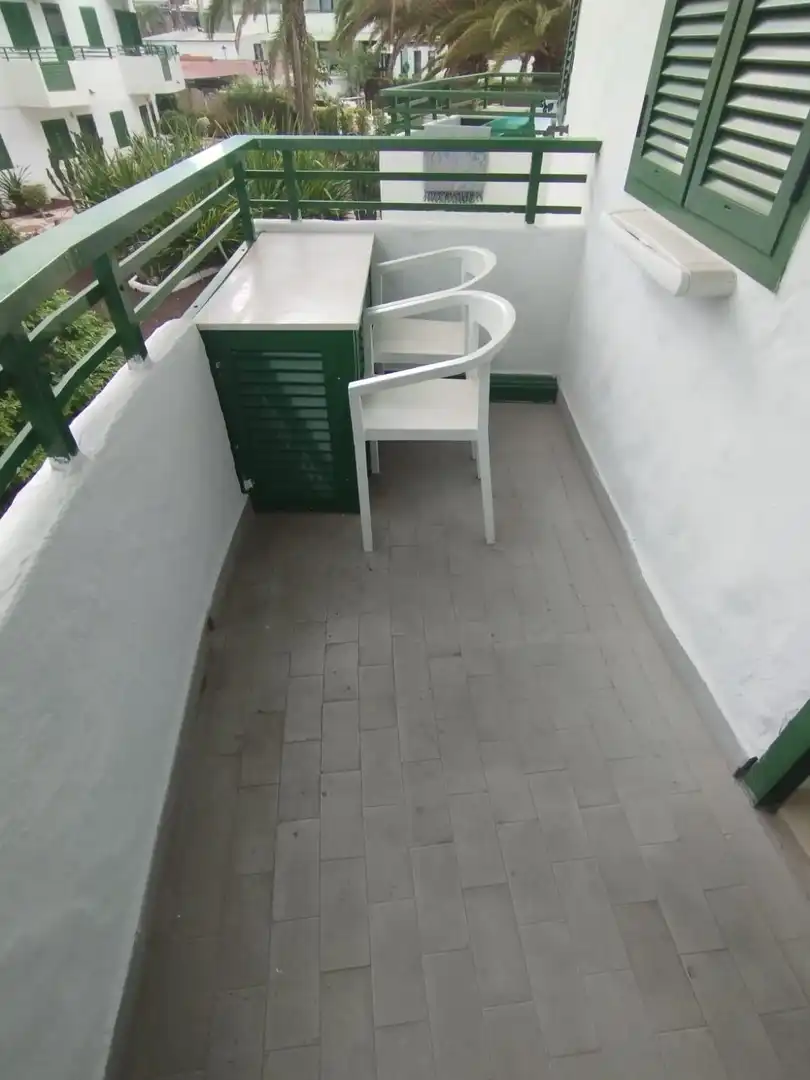 Terraza de Apartamento en venta en San Bartolomé de Tirajana con Balcón y Piscina comunitaria
