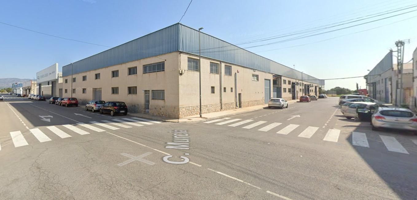 Industrial buildings to rent in Catral