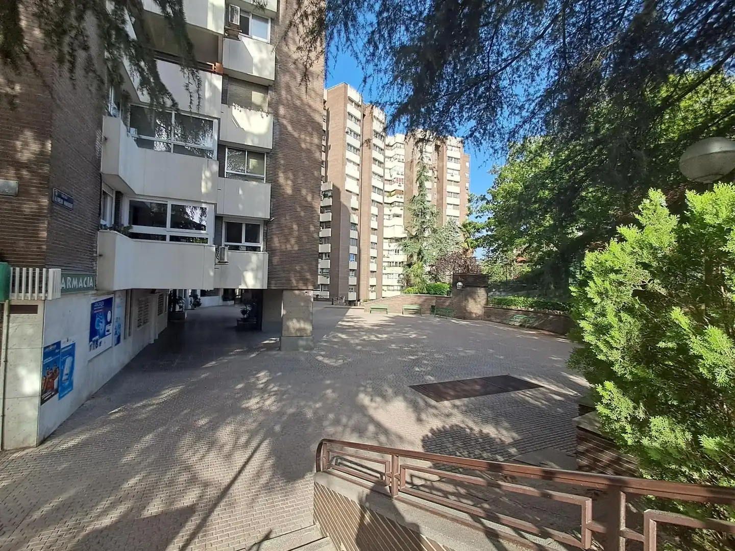 Exterior view of Flat for sale in Madrid  with Air Conditioner, Heating and Private garden
