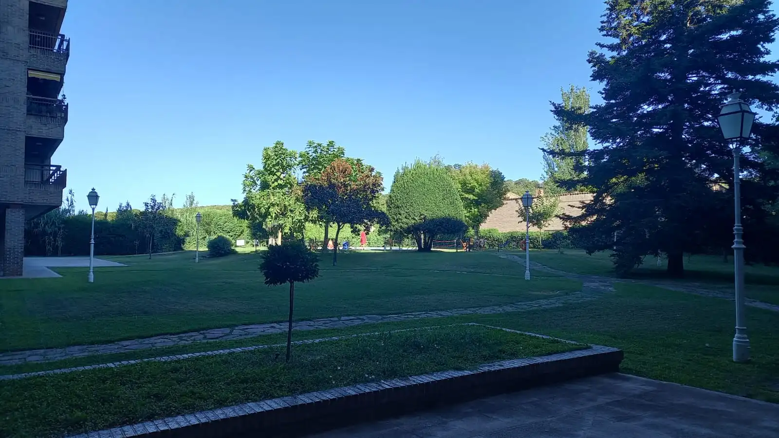 Jardín de Piso de alquiler en Zaragoza con Aire acondicionado, Calefacción y Parquet