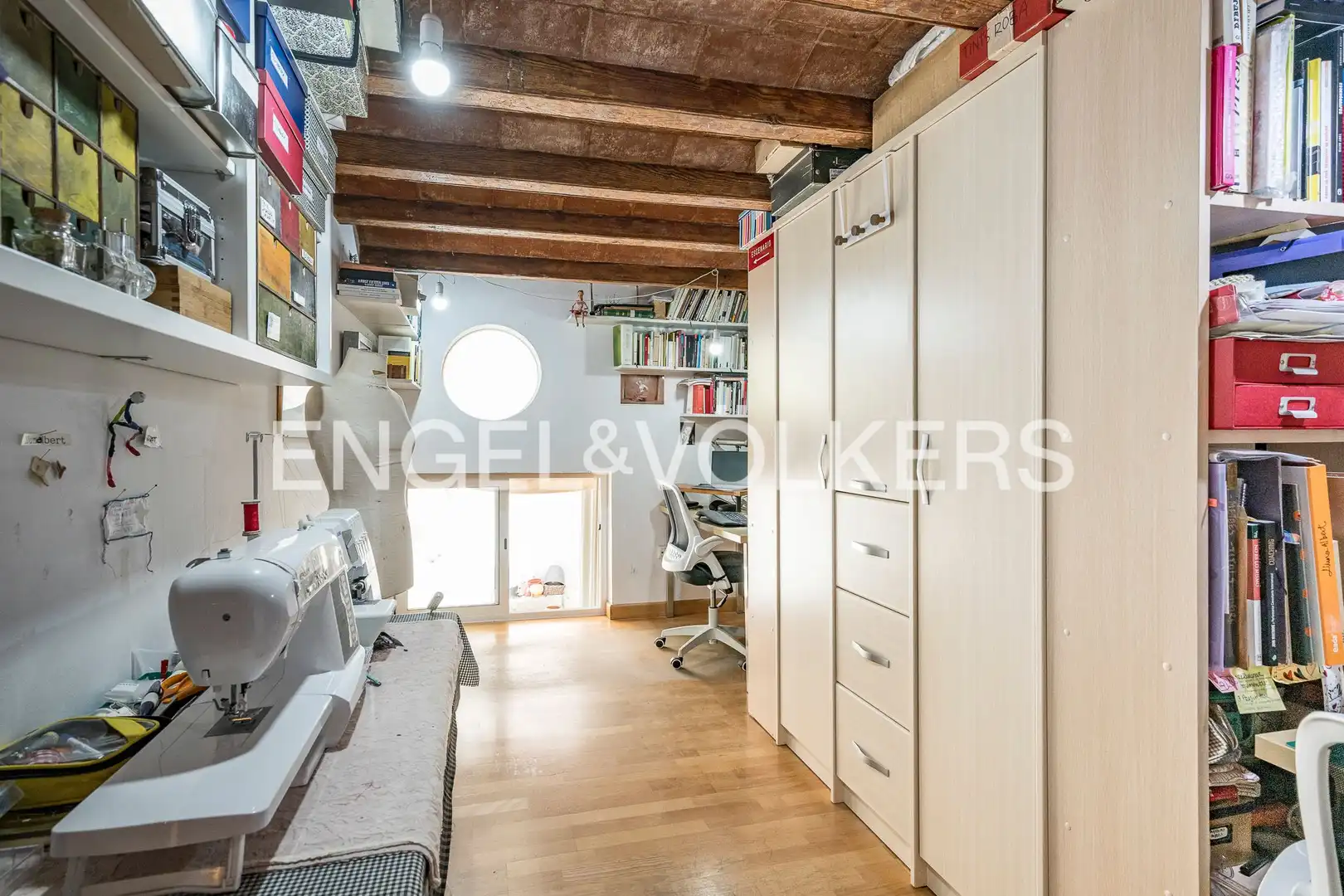 Flat for sale in Barcelona  with Heating and Parquet flooring
