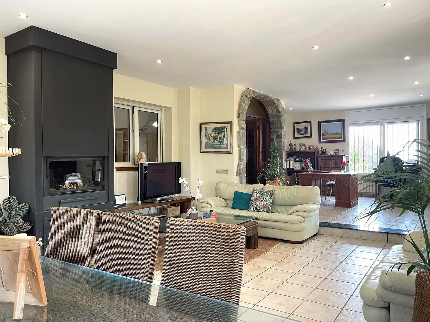 Living room of Houses for sale in Terrassa  with Heating, Terrace and Swimming Pool