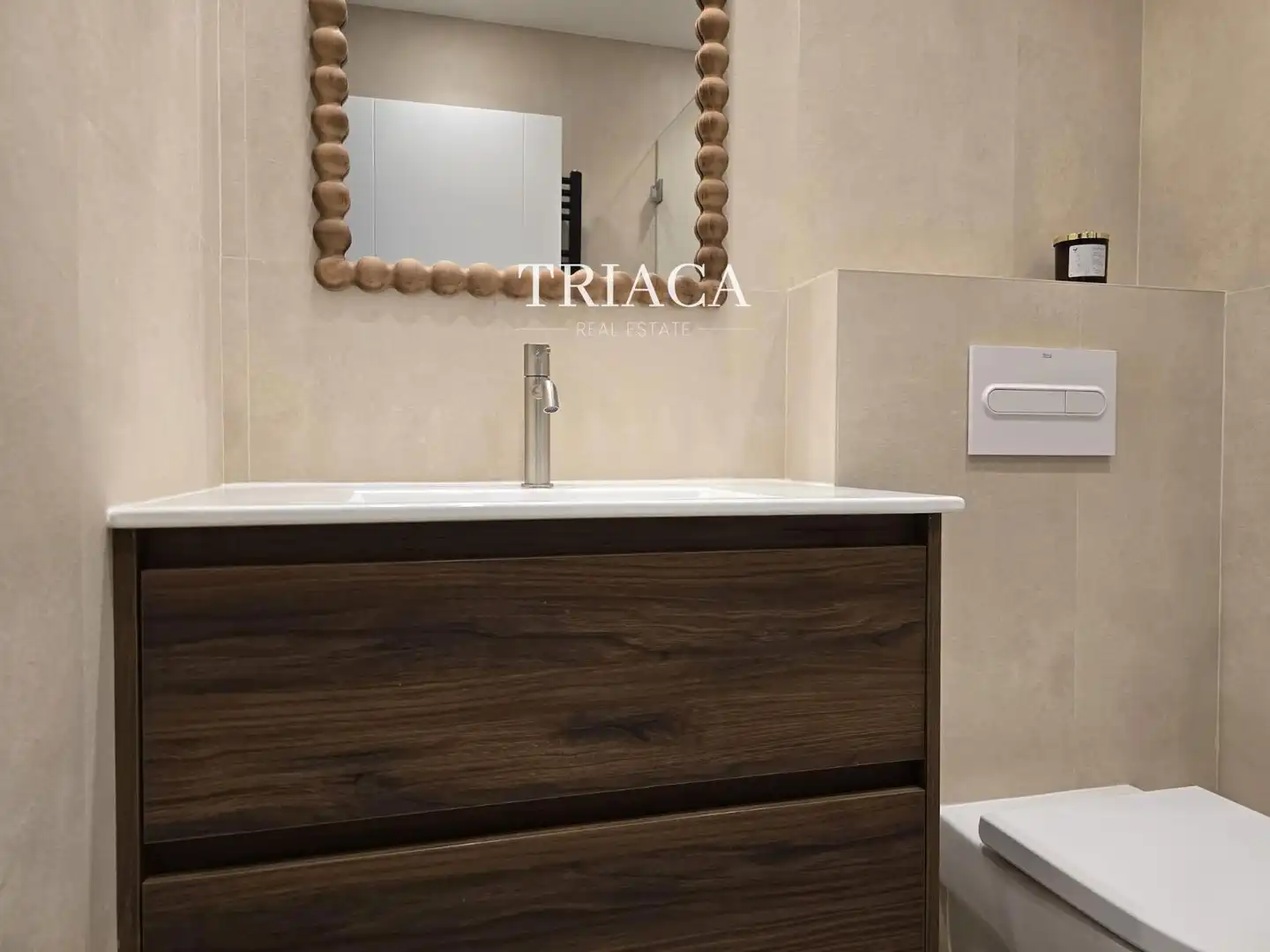 Baño de Piso de alquiler en Madrid con Aire acondicionado, Calefacción y Terraza