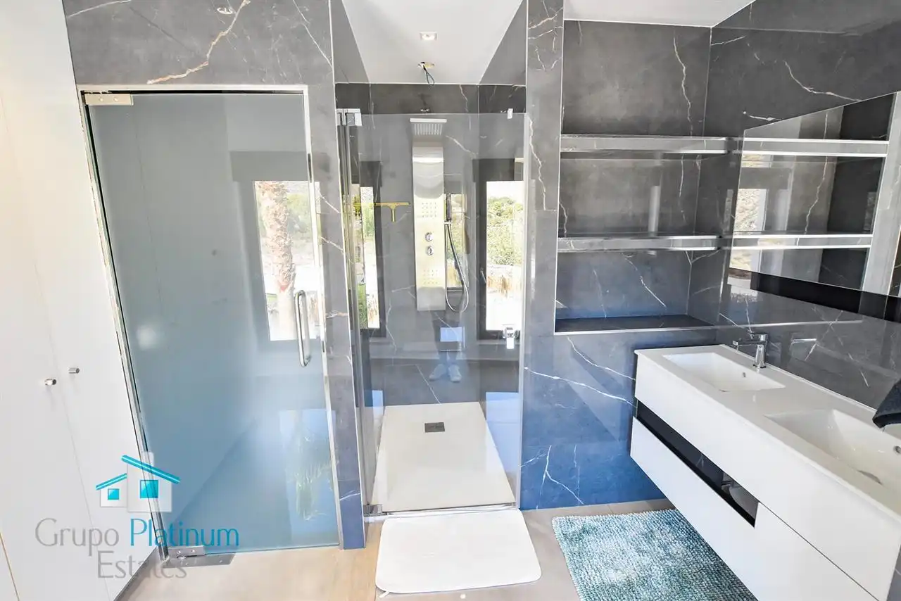 Detached house with garden for sale in San Juan de los Terreros, imagen 19
