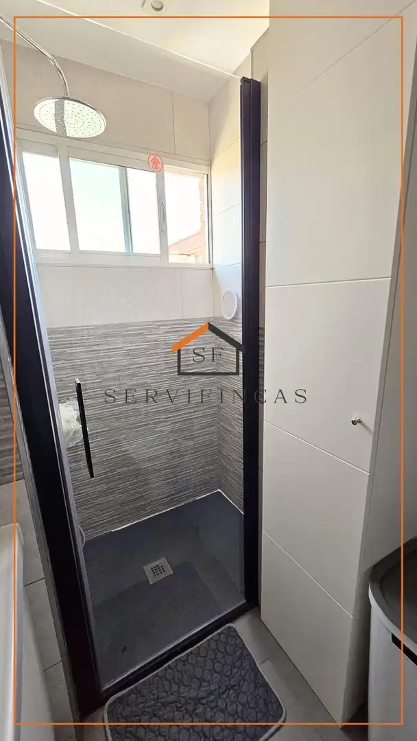 Baño de Dúplex en venta en Madrid con Aire acondicionado, Trastero y Amueblado