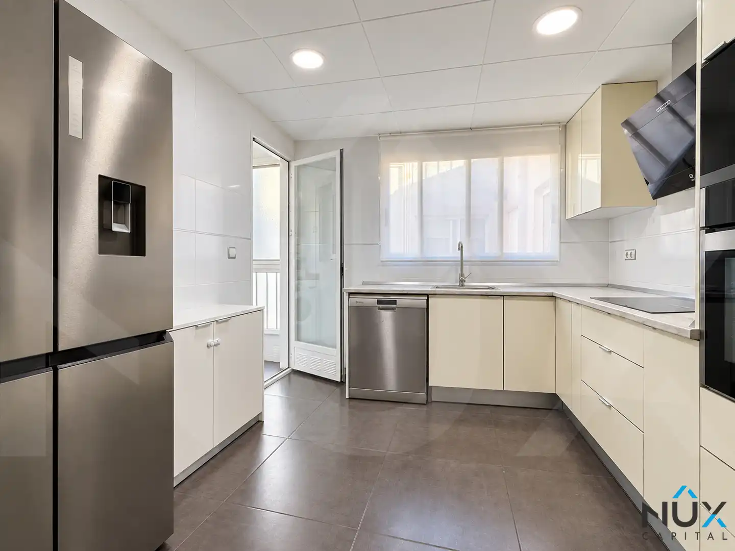 Cocina de Piso en venta en Casas Verdes - Ermita