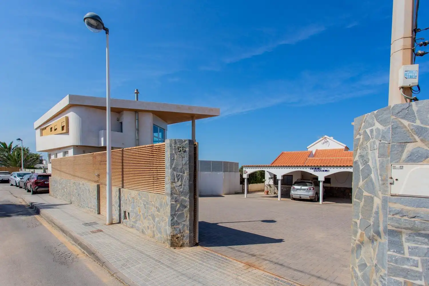 Vista exterior de Casa o chalet en venta en Cartagena con Aire acondicionado, Terraza y Amueblado