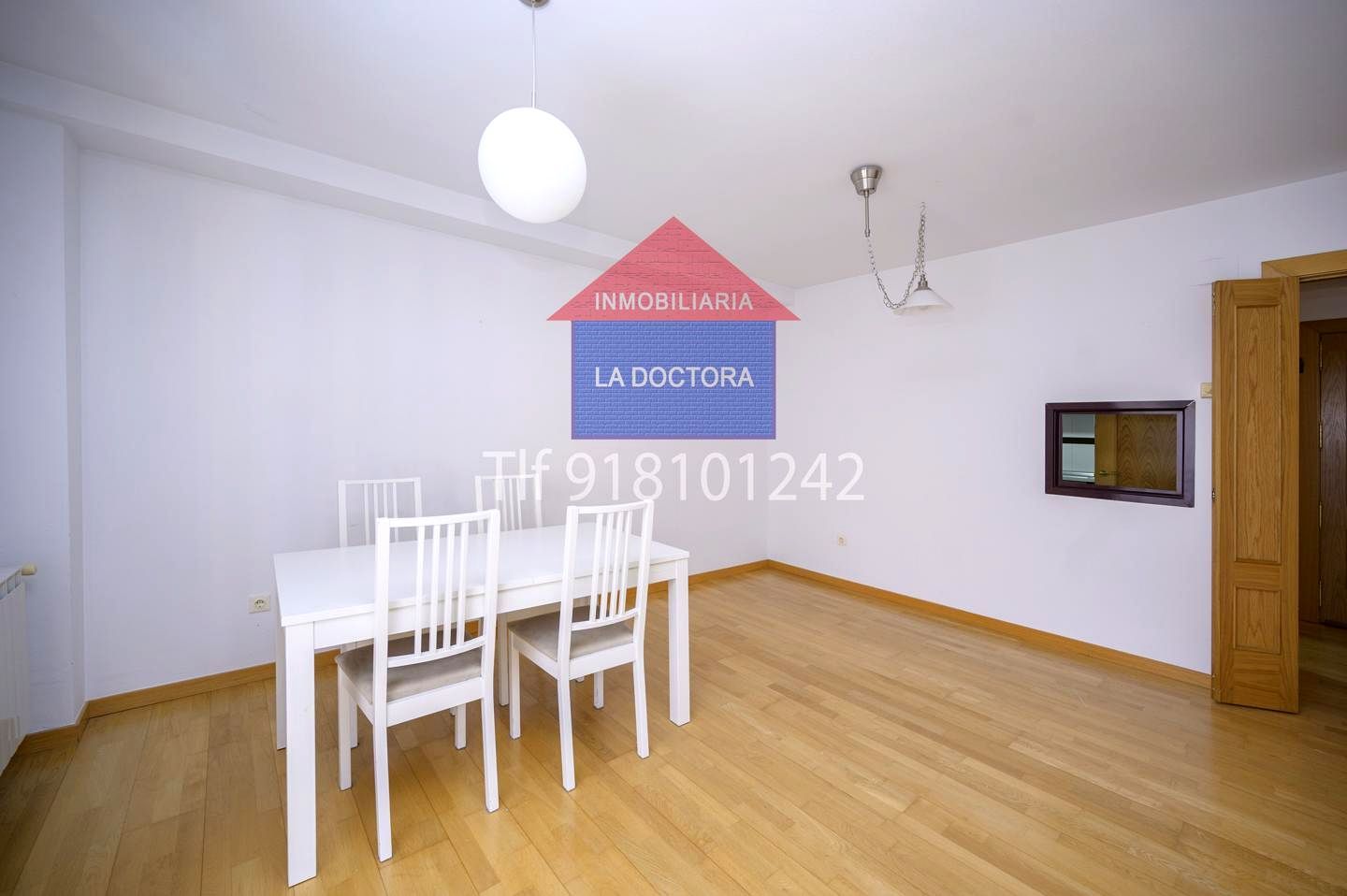 Comedor de Piso en venta en Las Ventas de Retamosa con Calefacción y Piscina comunitaria