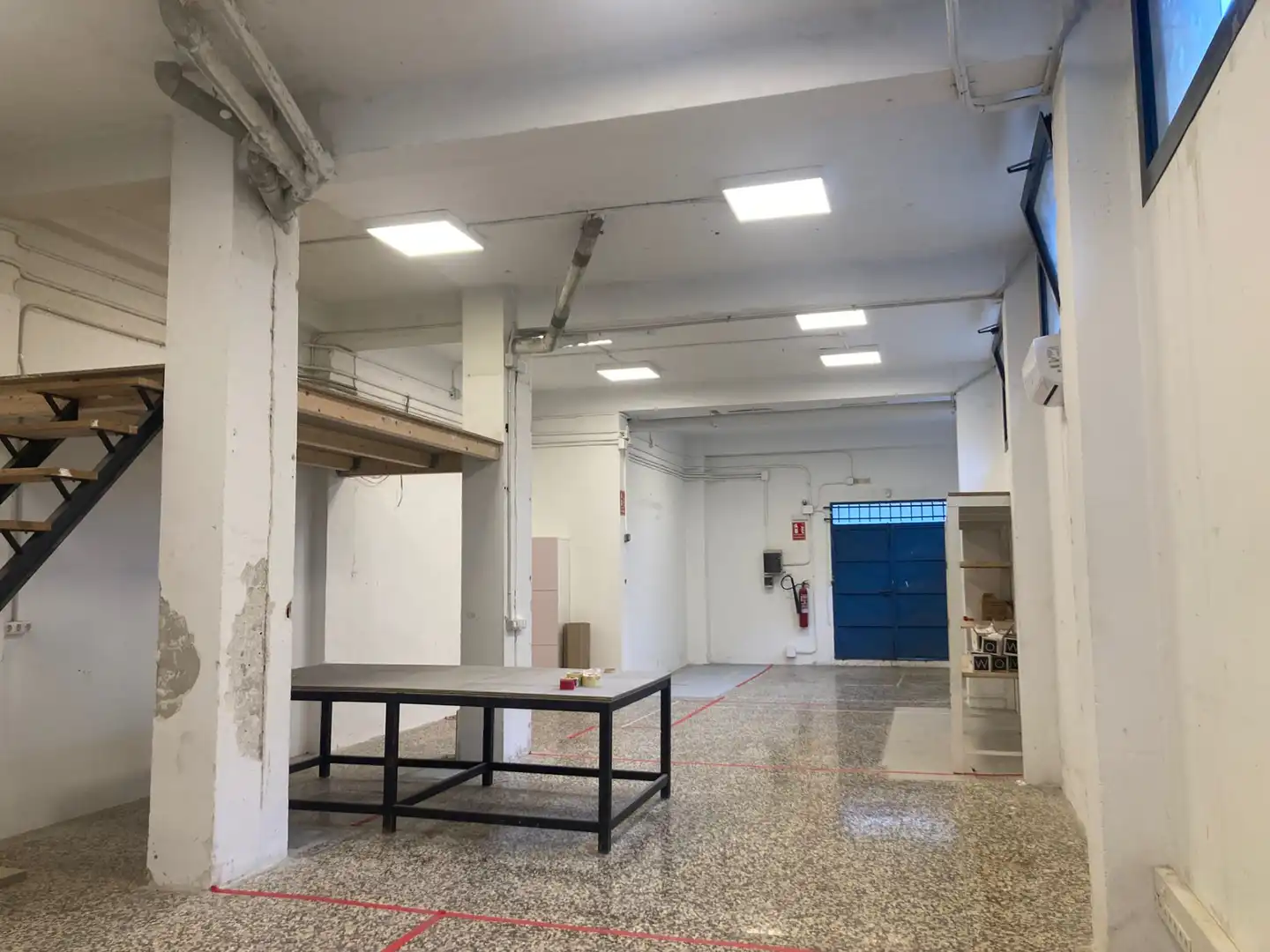 Office for rent in Zaragoza  with Air Conditioner