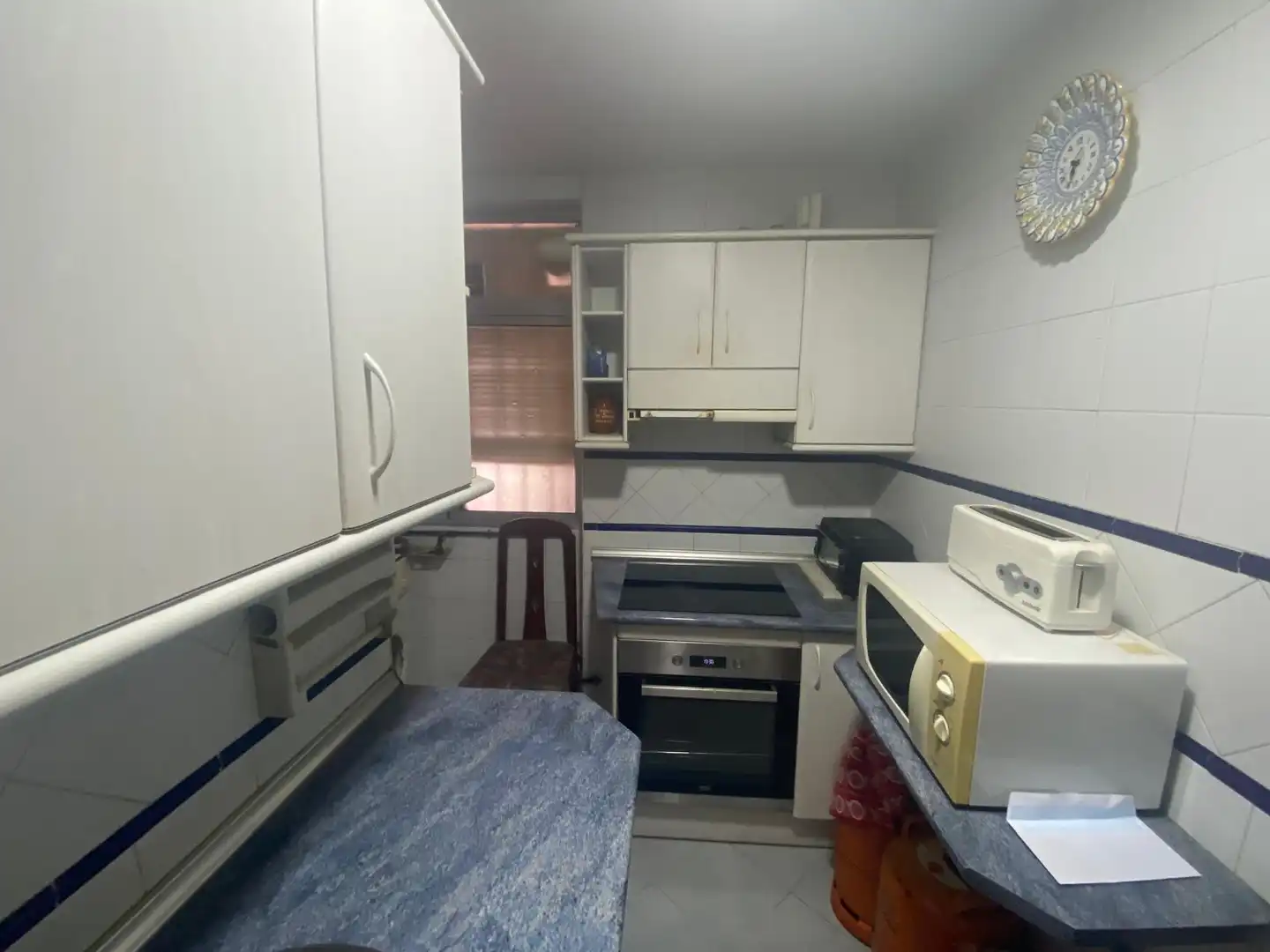 Cuina de Pis en venda en Granada amb Moblat