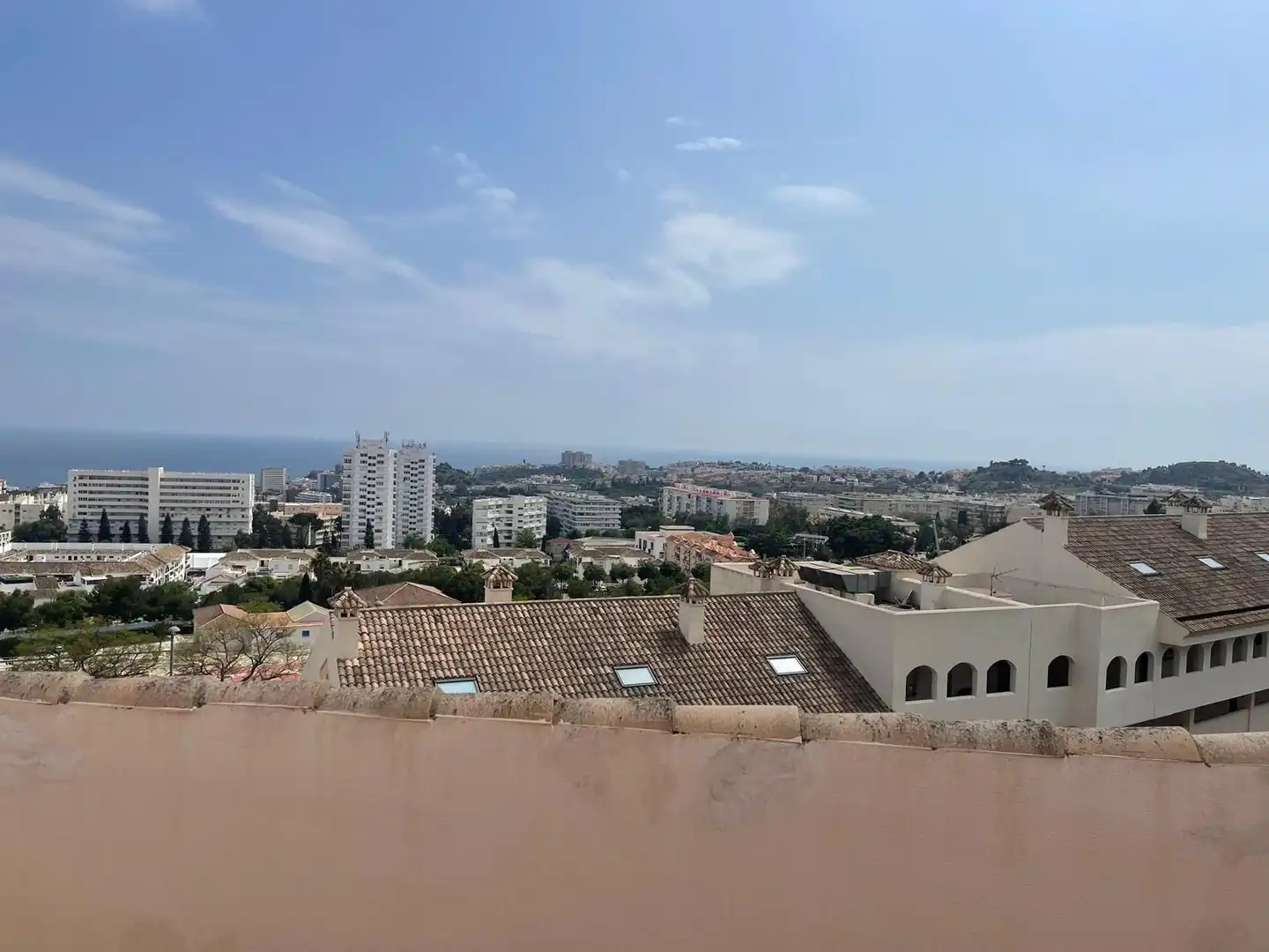 Vista exterior de Piso en venta en Benalmádena con Aire acondicionado, Terraza y Trastero