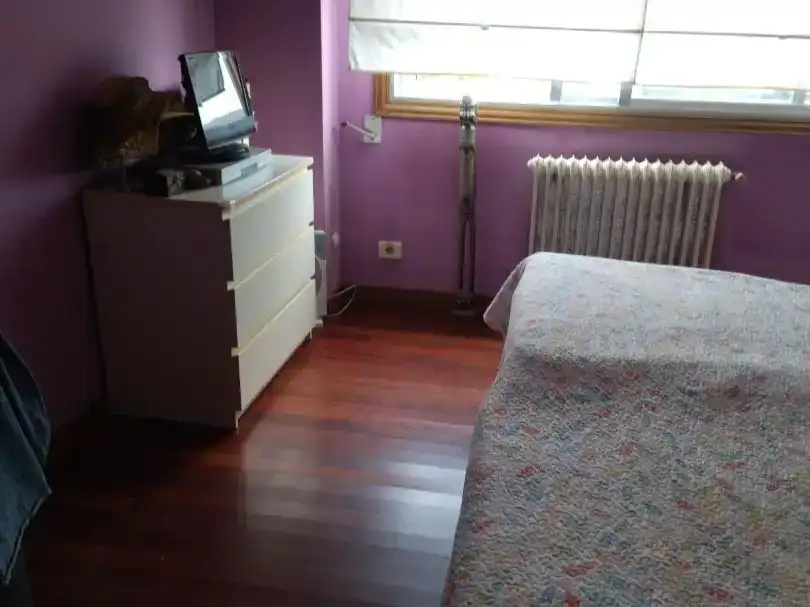 Schlafzimmer von Wohnung zum Verkauf in Tomiño