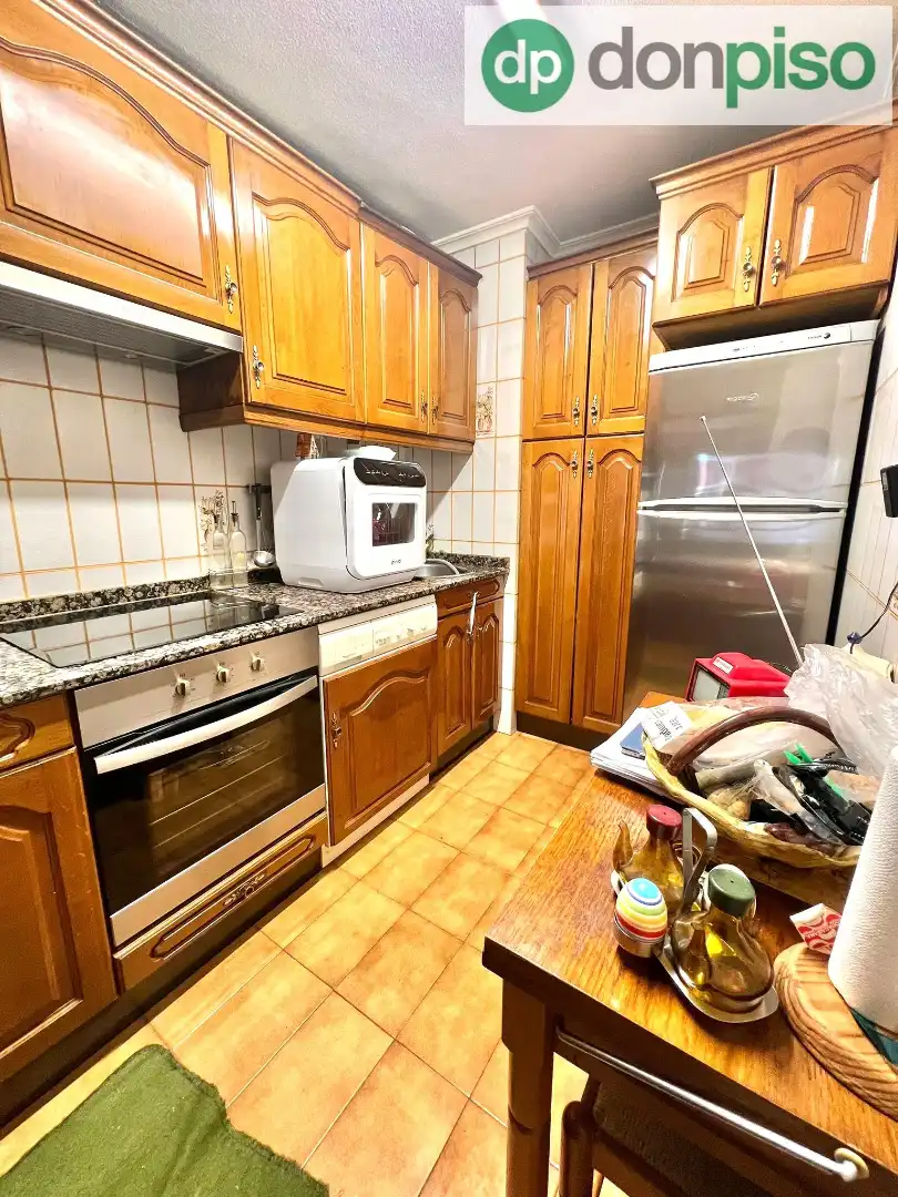 Küche von Wohnung zum Verkauf in Santander mit Möbliert und Balkon