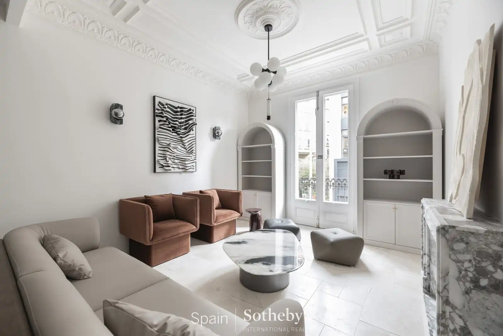 Sala d'estar de Apartament en venda en Barcelona amb Aire condicionat