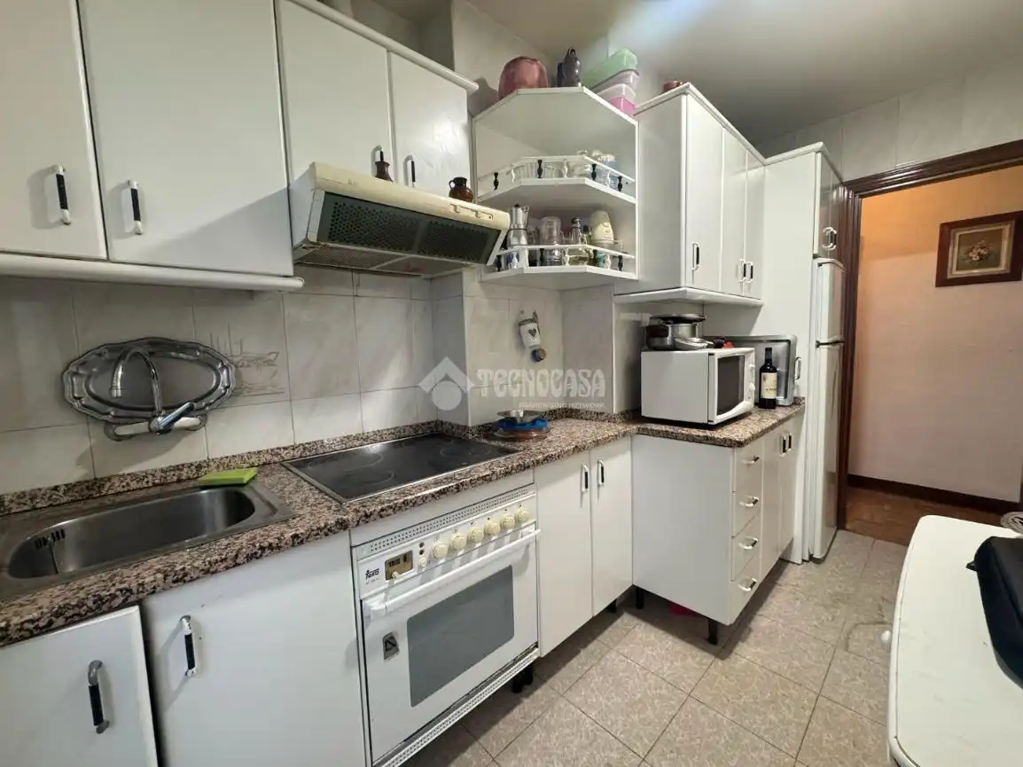 Cuina de Pis en venda en Madrid amb Aire condicionat, Calefacció i Parquet