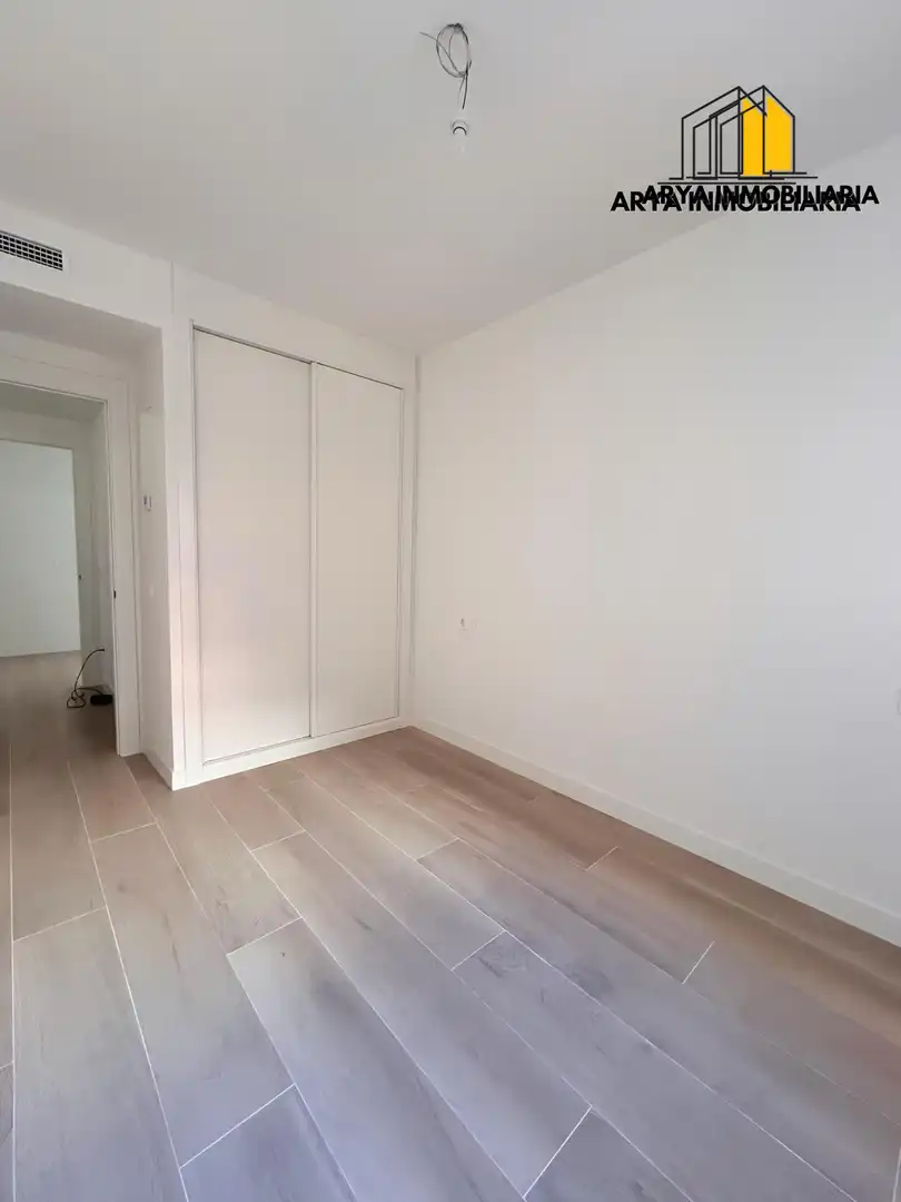 Bedroom of Flat for sale in Torrejón de Ardoz  with Heating, Terrace and Storage room