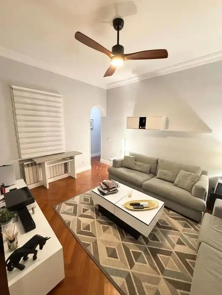 Sala de estar de Planta baja de alquiler en Madrid con Aire acondicionado y Amueblado