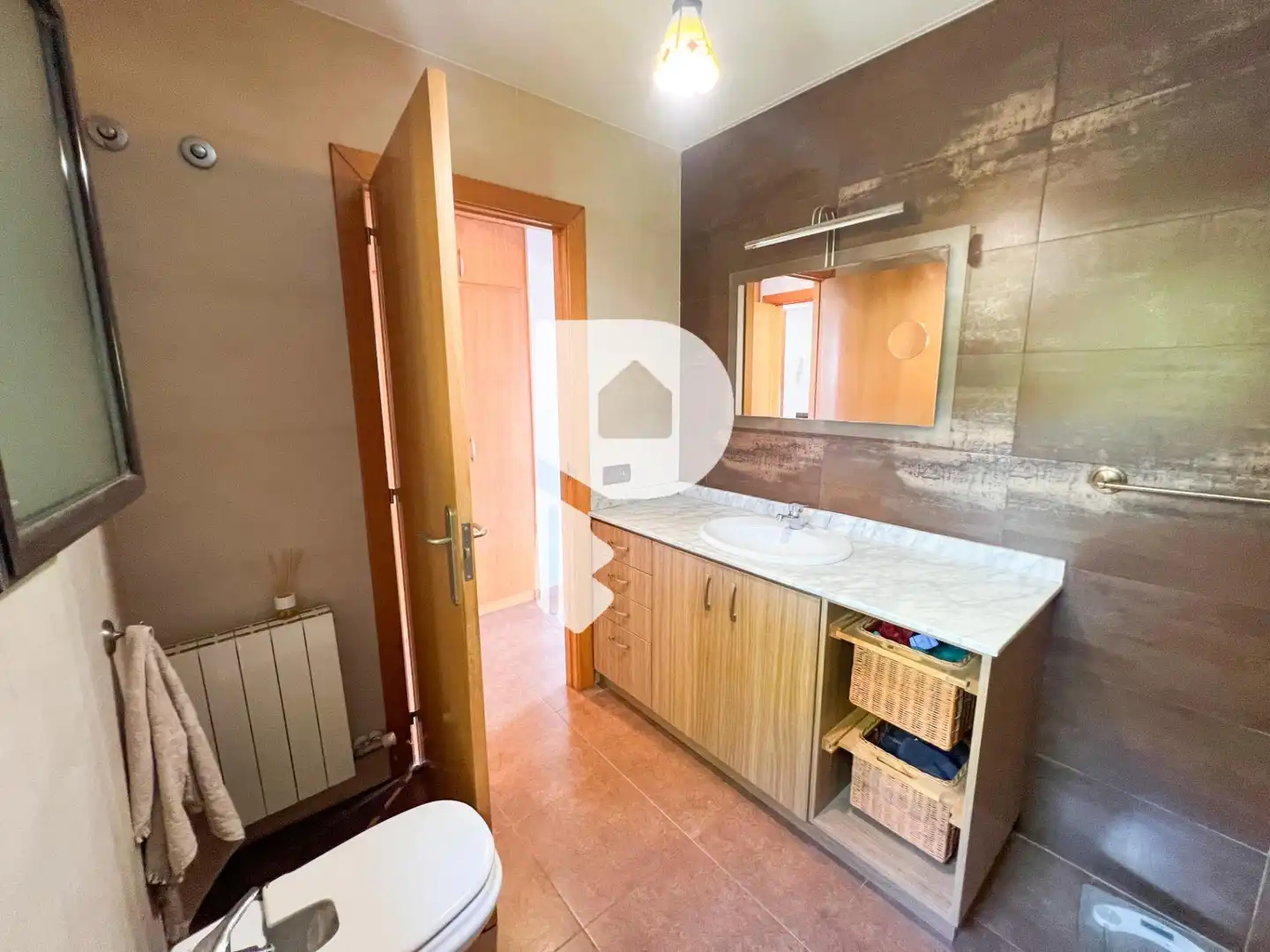 Bathroom of Houses for sale in Pallejà  with Heating, Private garden and Terrace