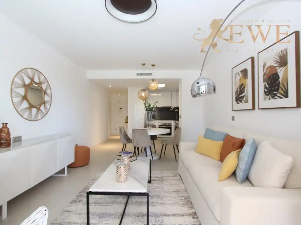Penthouse with pool for sale in Calle Eslovaquia, imagen 14