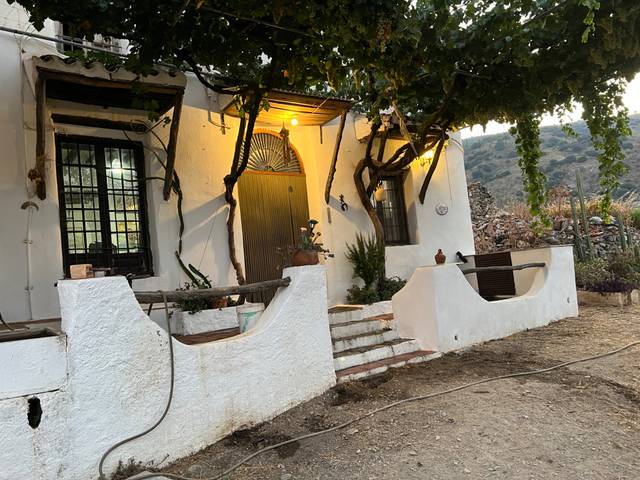 Casa-chalet en Venta en Rubite