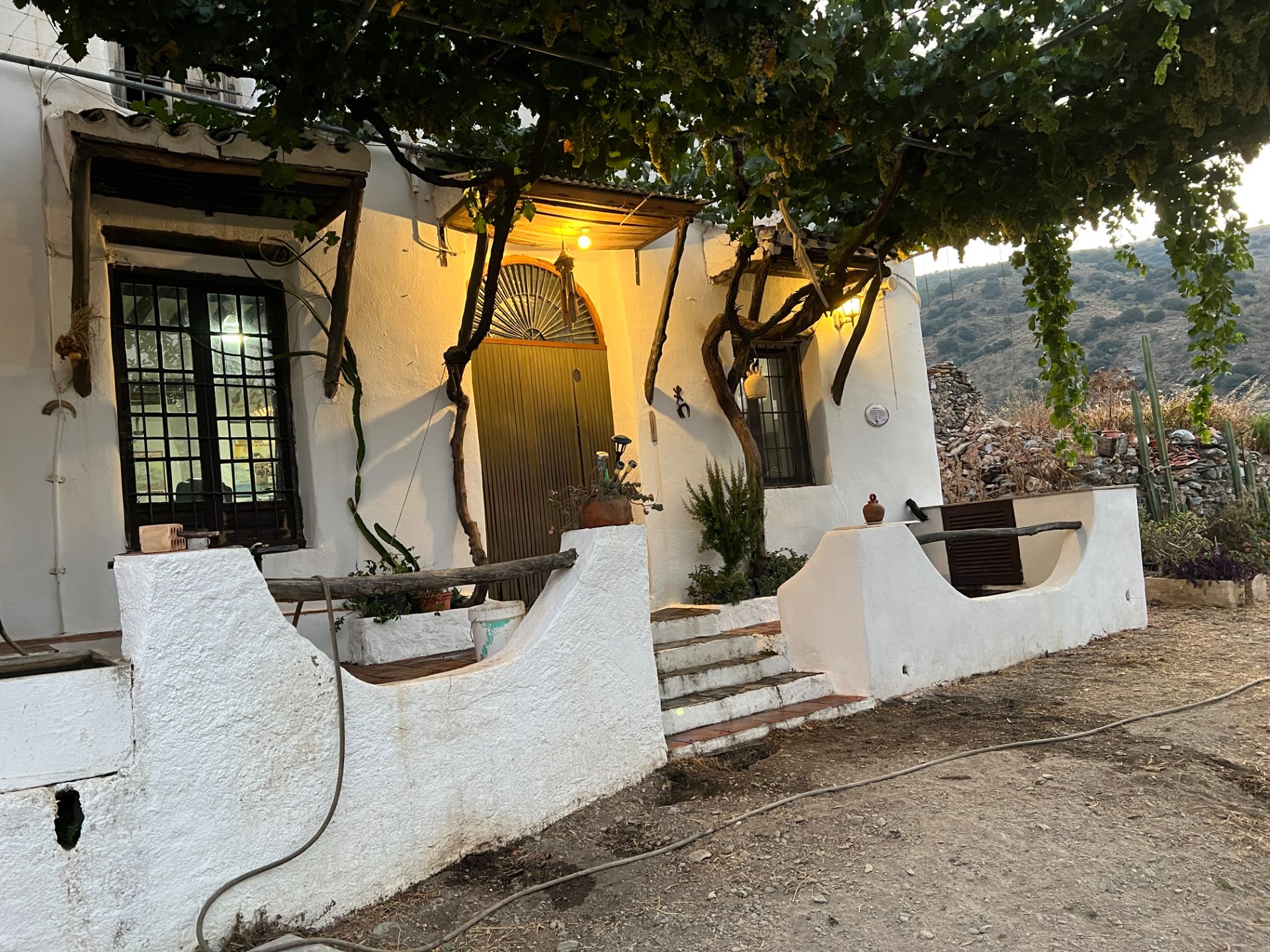 Exterior view of House or chalet for sale in Rubite  with Heating, Private garden and Terrace