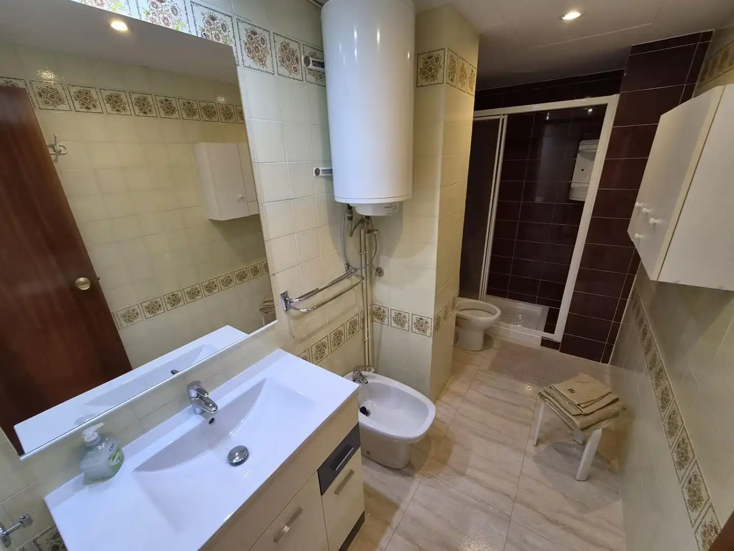 Baño de Apartamento de alquiler en Benicasim / Benicàssim con Terraza y Amueblado