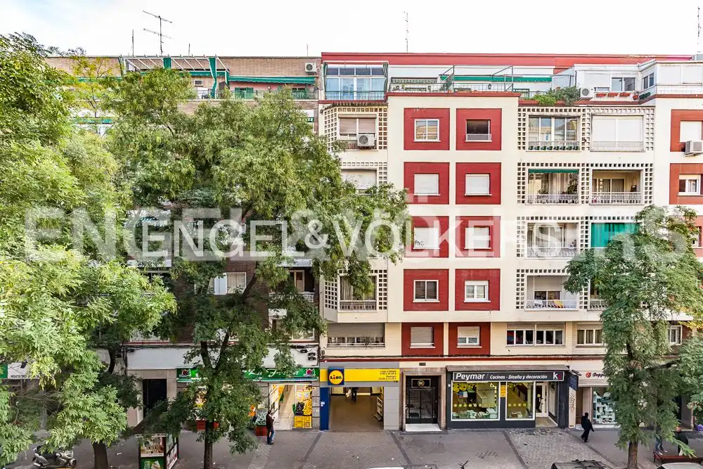 Piso con ascensor en alquiler en Donoso Cortés, imagen 23