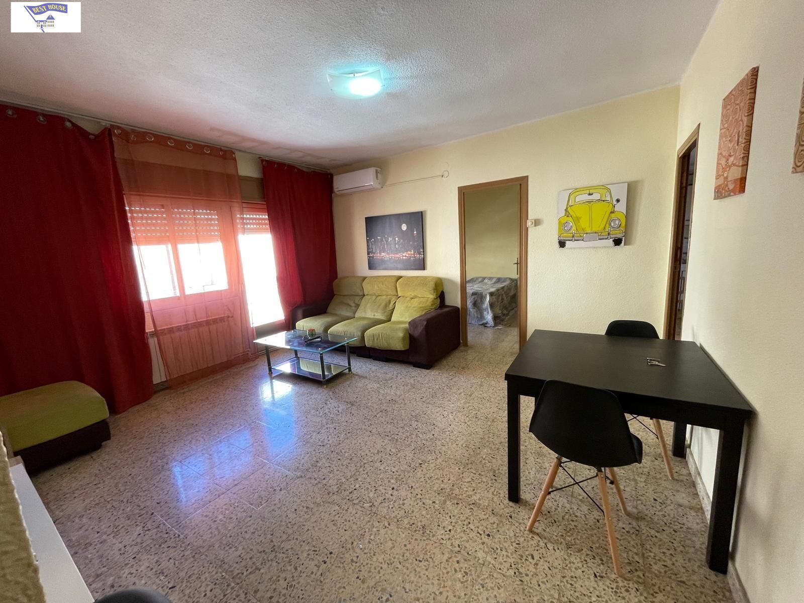 Flat to rent in Hospital