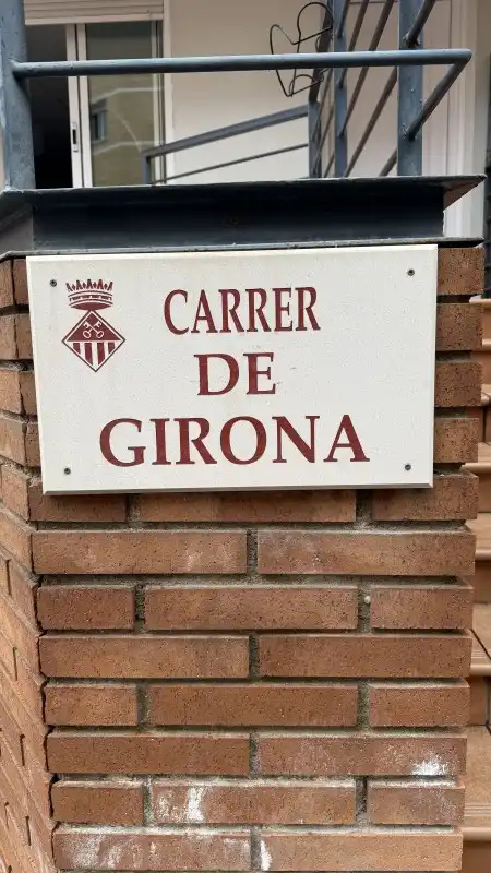 Vista exterior de Pis en venda en Rubí