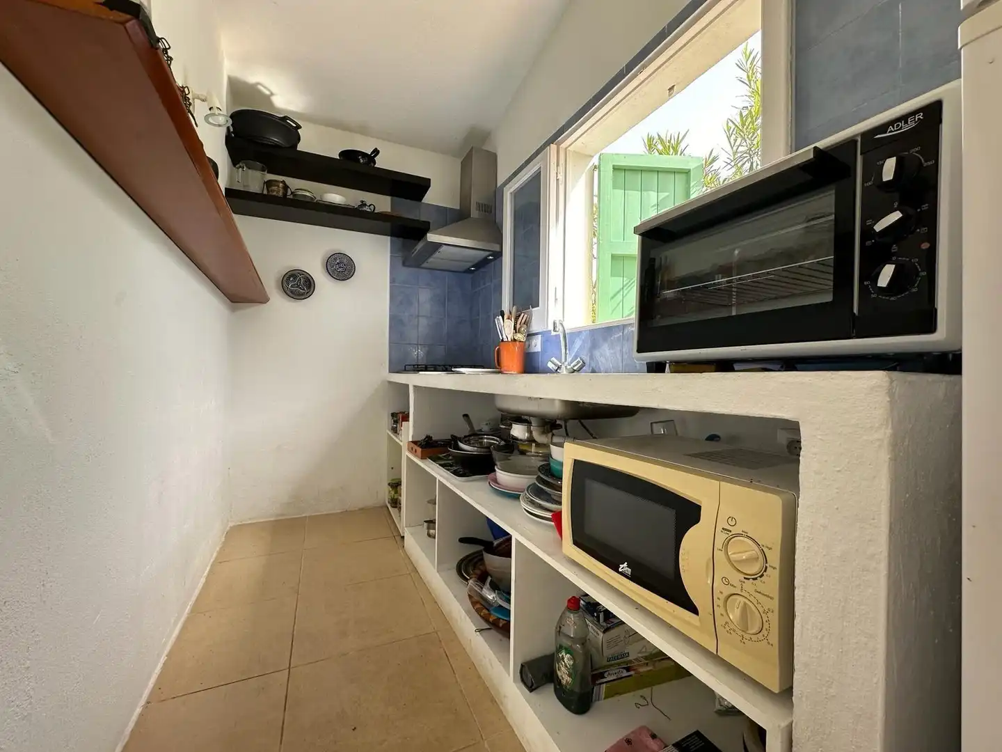 Cuina de Casa o xalet en venda en Sant Lluís amb Jardí privat