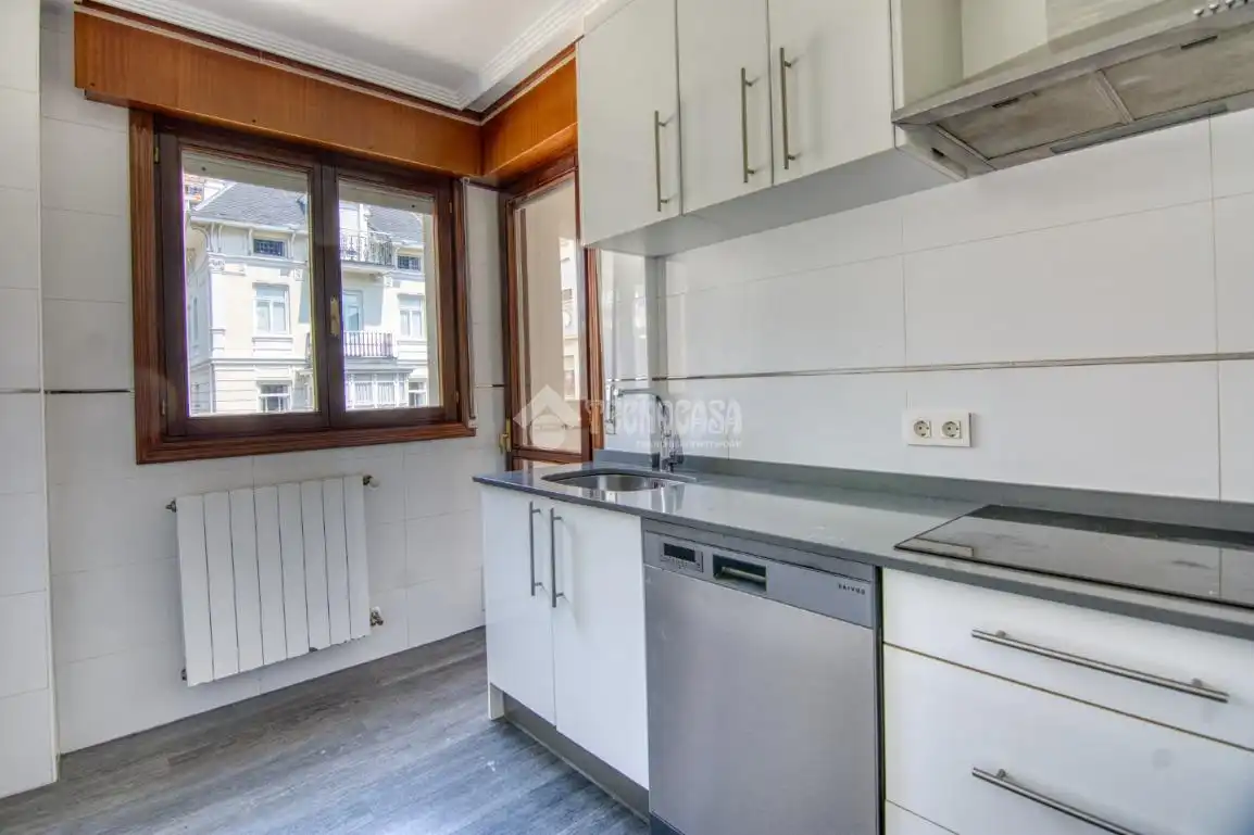 Kitchen of Flat for sale in Santander  with Heating and Balcony