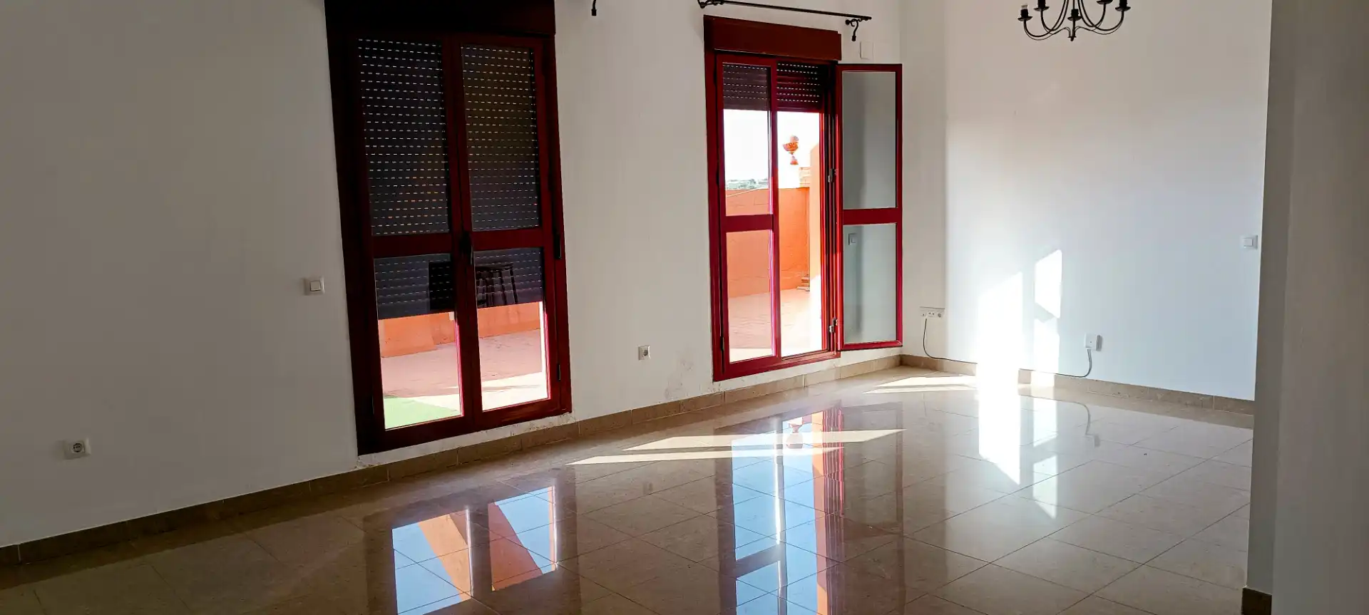 Dachboden zur Miete in Mairena del Alcor mit Klimaanlage, Heizung und Terrasse