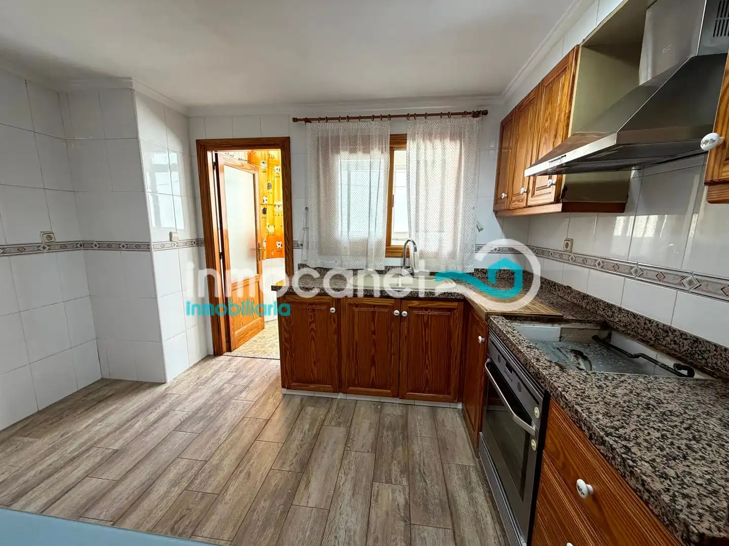 Cocina de Apartamento en venta en Oliva con Balcón