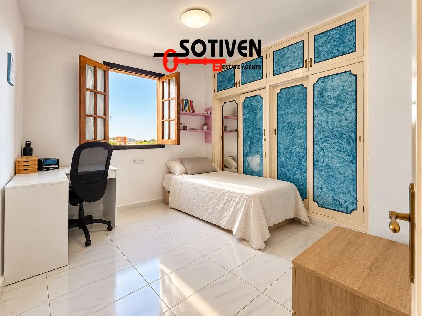 Schlafzimmer von Wohnungen zum Verkauf in Adeje mit Heizung und Balkon