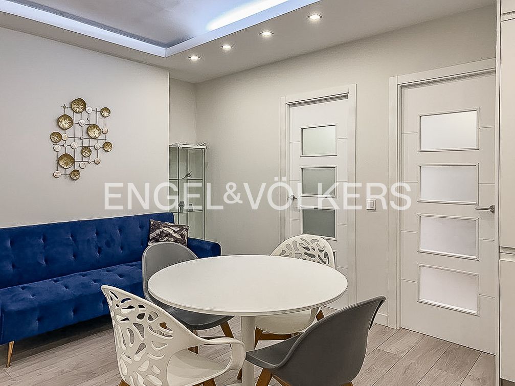 Menjador de Apartament de lloguer en  Barcelona Capital amb Aire condicionat, Calefacció i Parquet