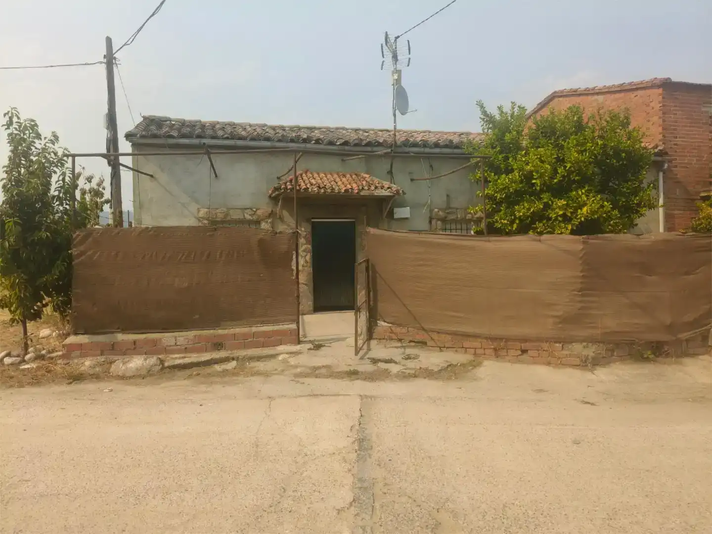 Finca rústica en venda en Jarandilla de la Vera amb Aire condicionat, Jardí privat i Moblat
