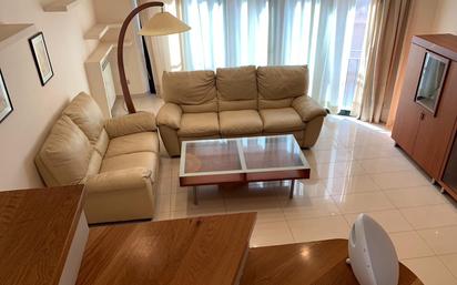 Living room of Flat for sale in Tortosa  with Air Conditioner, Terrace and Furnished