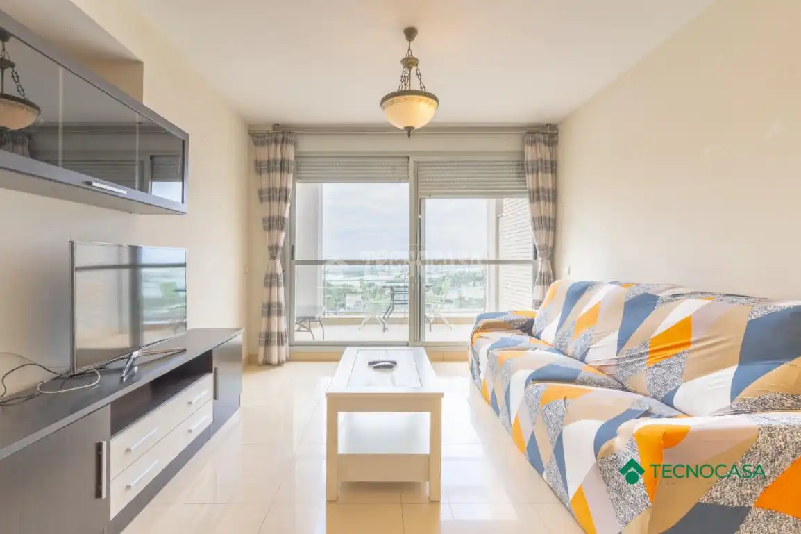 Sala de estar de Piso en venta en Roquetas de Mar con Aire acondicionado y Terraza