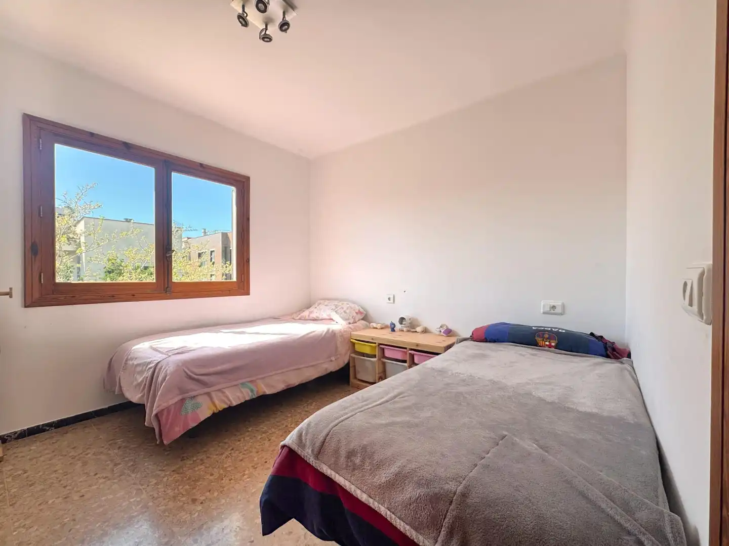 Schlafzimmer von Dachboden zum Verkauf in Marratxí mit Klimaanlage, Terrasse und Abstellraum