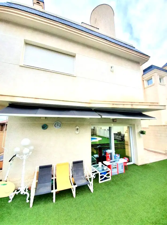 Villa mit Pool zum Verkauf in Playa de San Juan - El Cabo de las Huertas, imagen 6