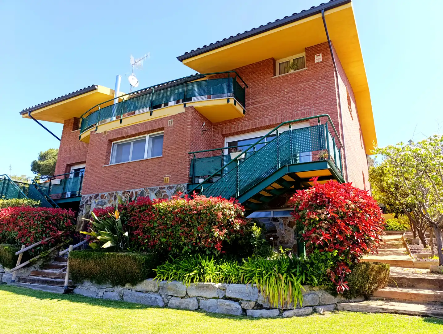 Detached house with terrace for sale in Montalnou - Milans del Bosc, imagen 4