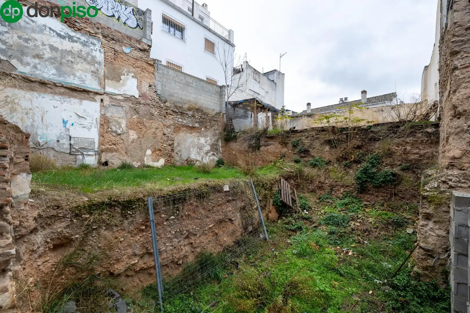 Residential land for sale in Calle Calle Alta de Cartuja 8