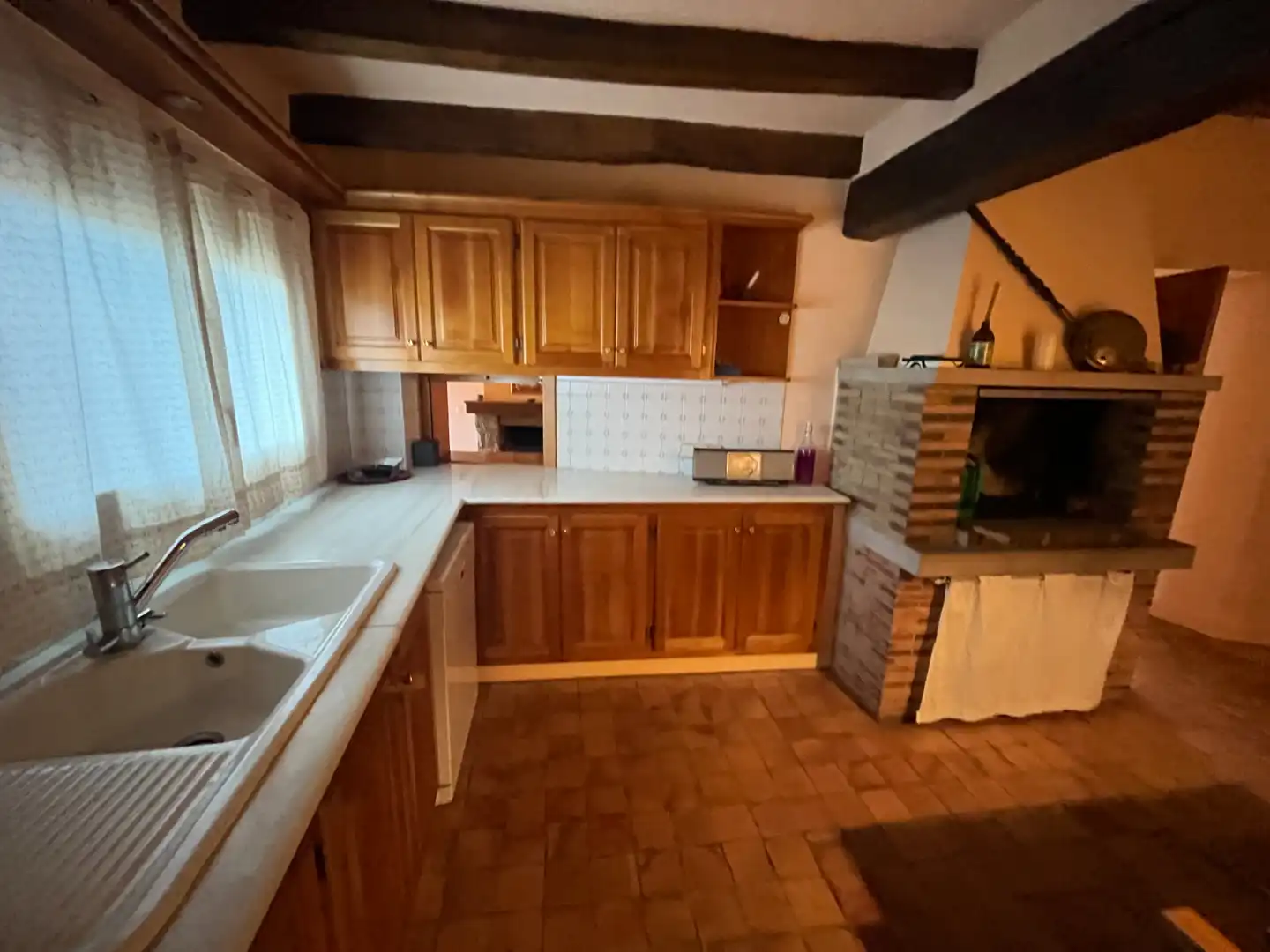 Cuina de Finca rústica en venda en Sant Joan Les Fonts amb Aire condicionat, Calefacció i Jardí privat
