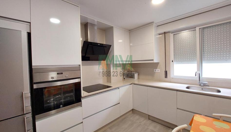 Foto 1 de Piso en venta en Ventiun, Ourense