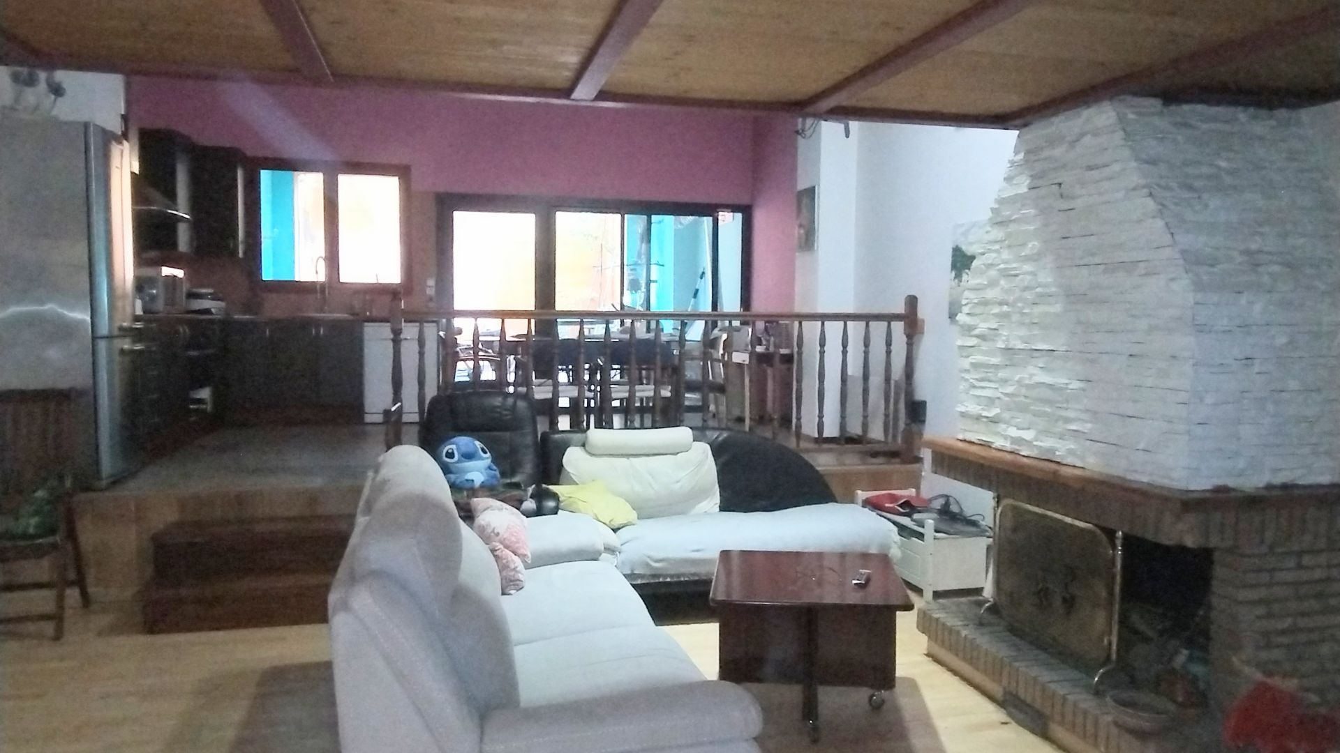 Sala d'estar de Casa adosada en venda en Girona Capital amb Aire condicionat, Calefacció i Terrassa