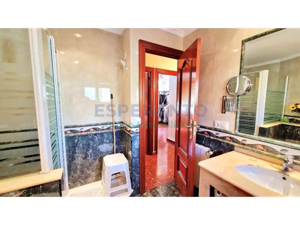 Bathroom of Flat for sale in Málaga
