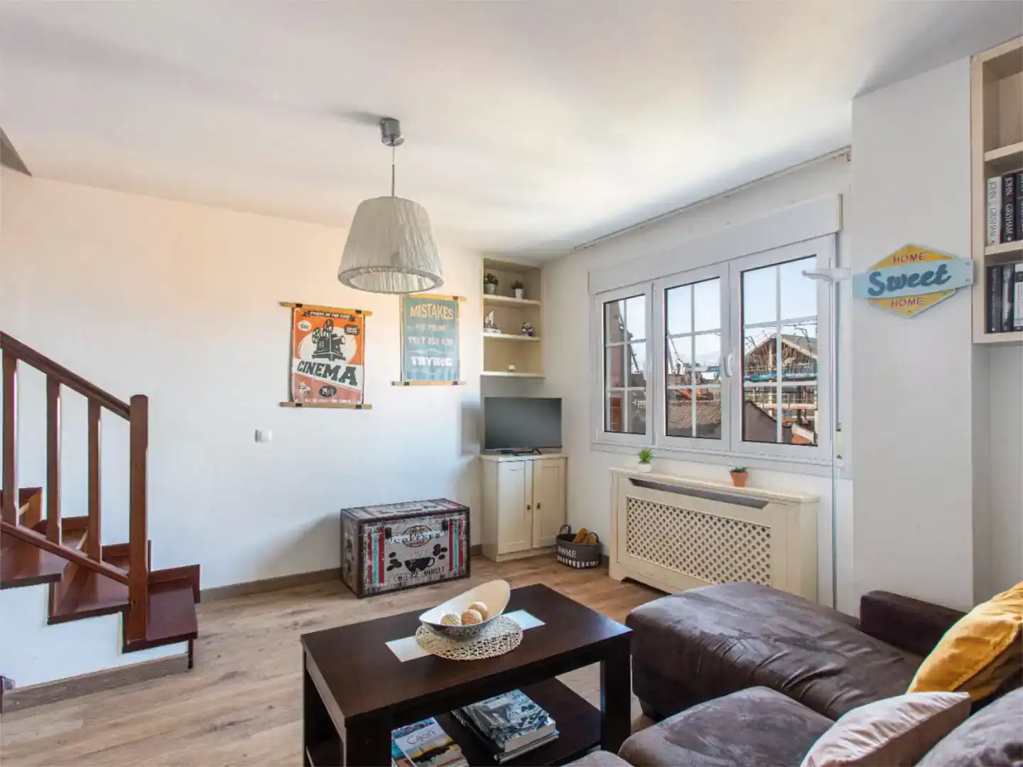Wohnzimmer von Wohnung zur Miete in Gijón 